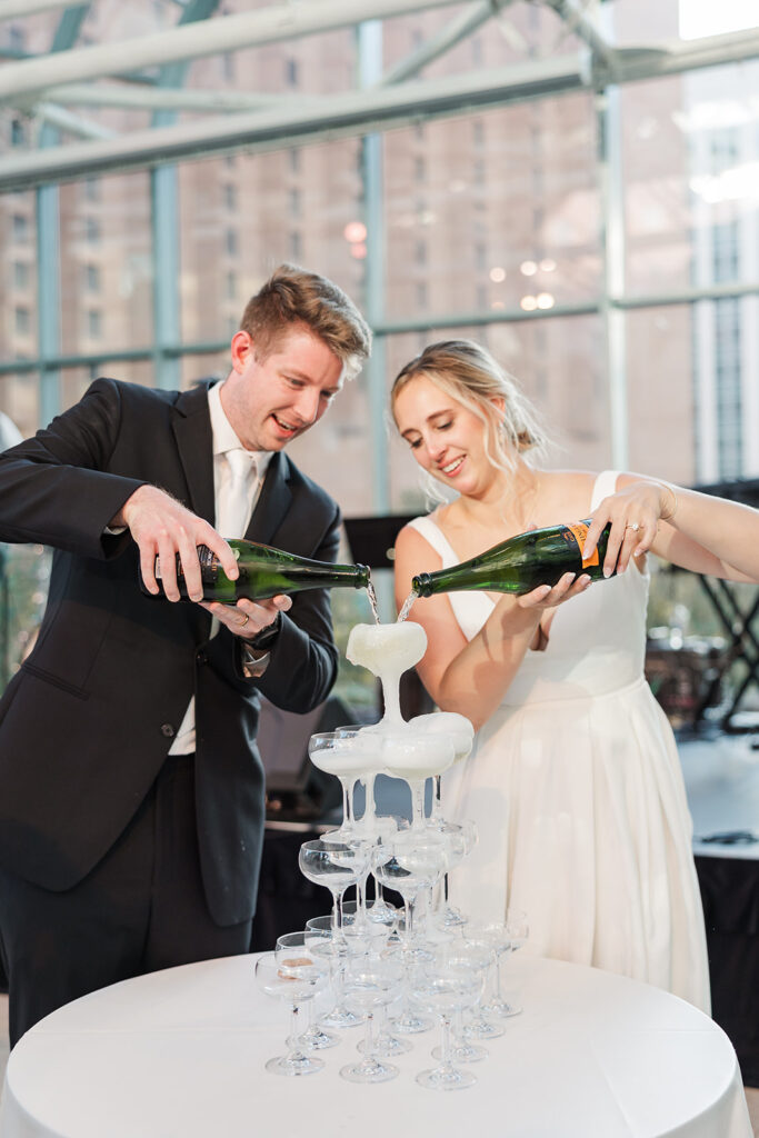 Indianapolis Artsgarden Wedding